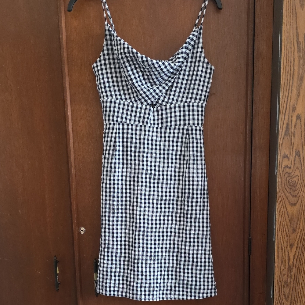 Ann Taylor LOFT Black & White Gingham Cami Twist Front Cutout Dress Sz 6